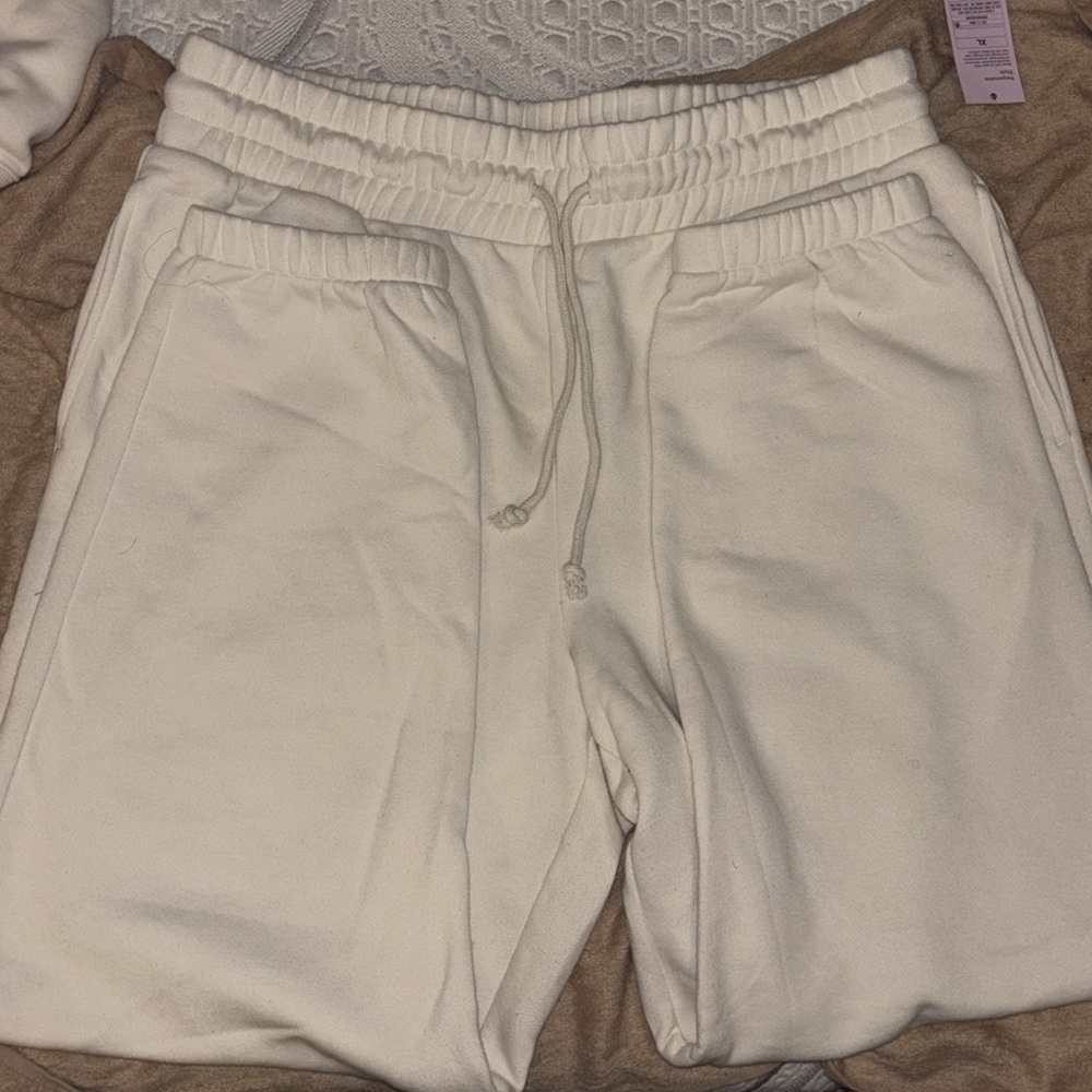 Target sweatsuits - Picture 2 of 3